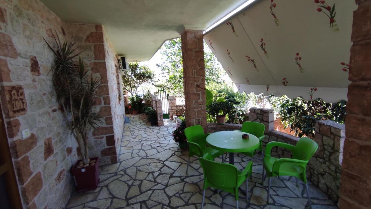 Altin Skrapari Guesthouse 卡萨米尔 外观 照片