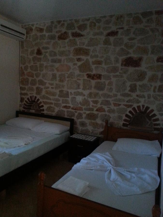 Altin Skrapari Guesthouse 卡萨米尔 外观 照片