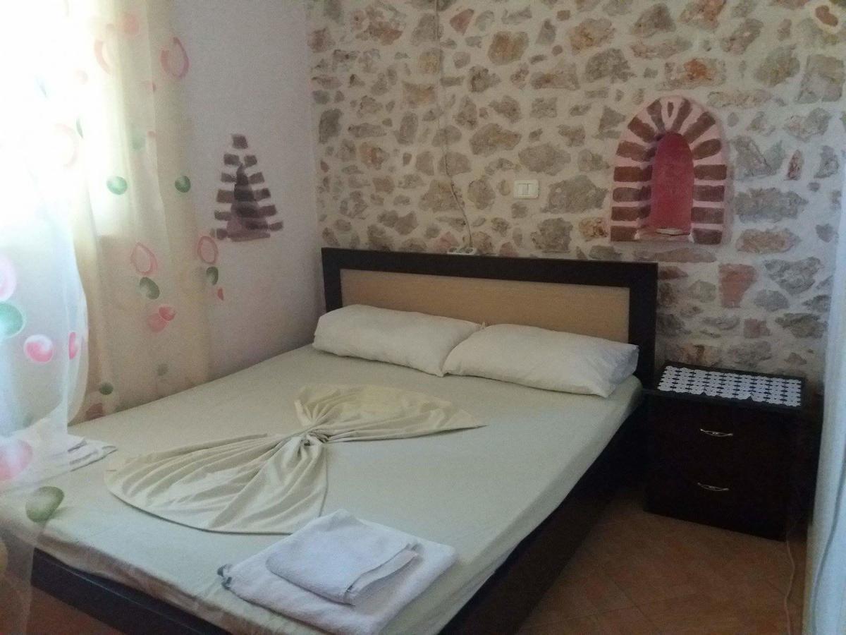 Altin Skrapari Guesthouse 卡萨米尔 外观 照片